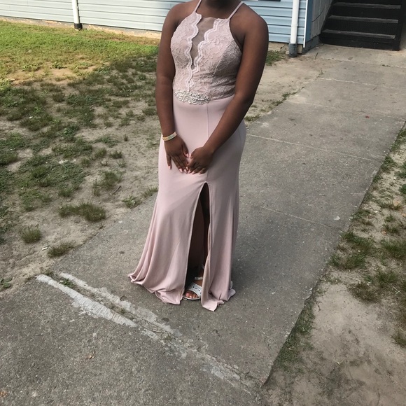 Dresses & Skirts - Dress
